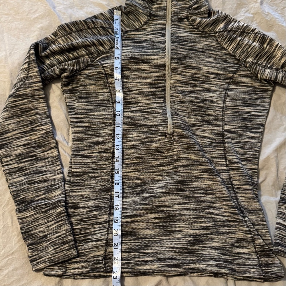 Columbia Half Zip Black And Gray Striped Active Wear Pullover Women's Medium - Picture 5 of 7